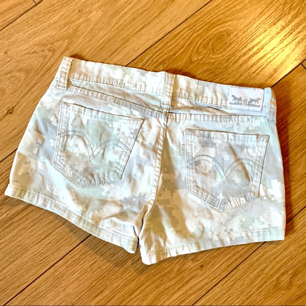 Levi’s Shorts